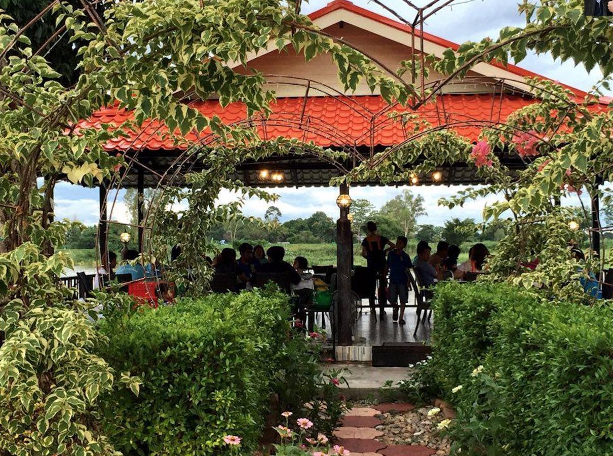 Maeping Mango Riverside Resort Kamphaeng Phet Exterior foto