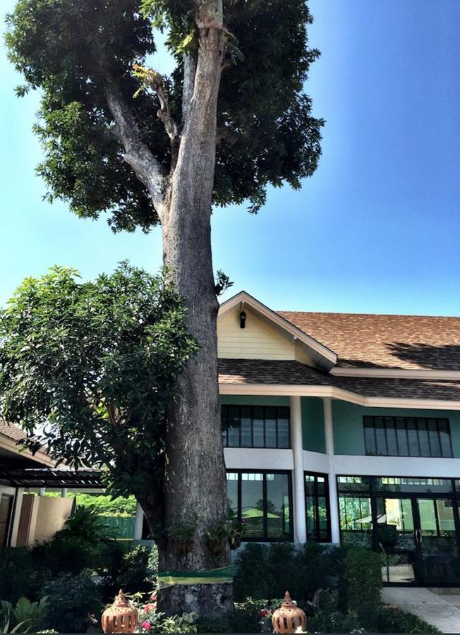 Maeping Mango Riverside Resort Kamphaeng Phet Exterior foto